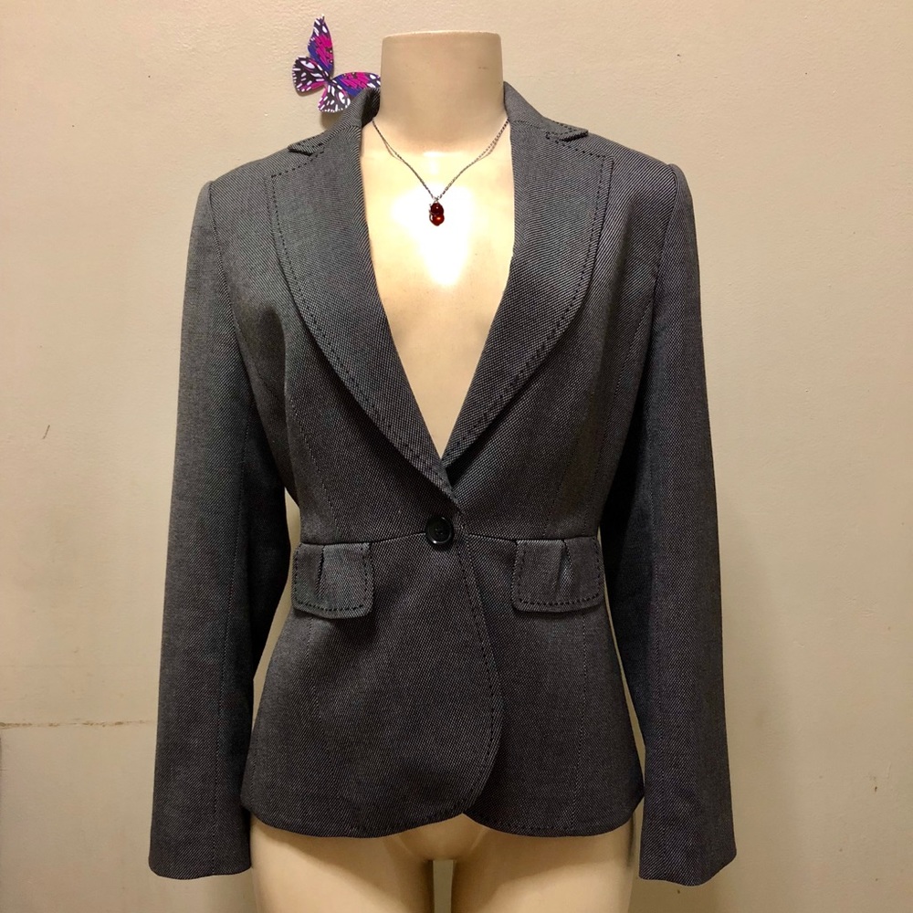 WHITE HOUSE BLACK MARKET Blazer